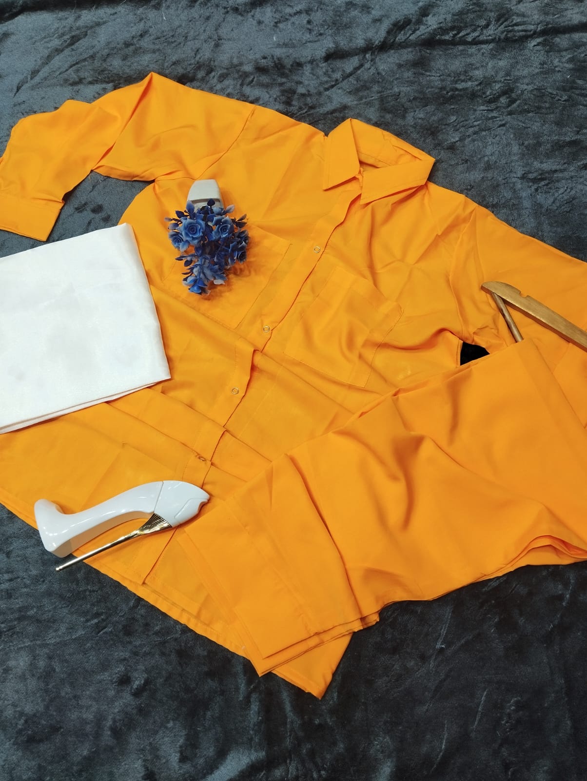 Western Style Tich Button Shirt with Plain Inner & Flapper – 3-Piece Elegant Set