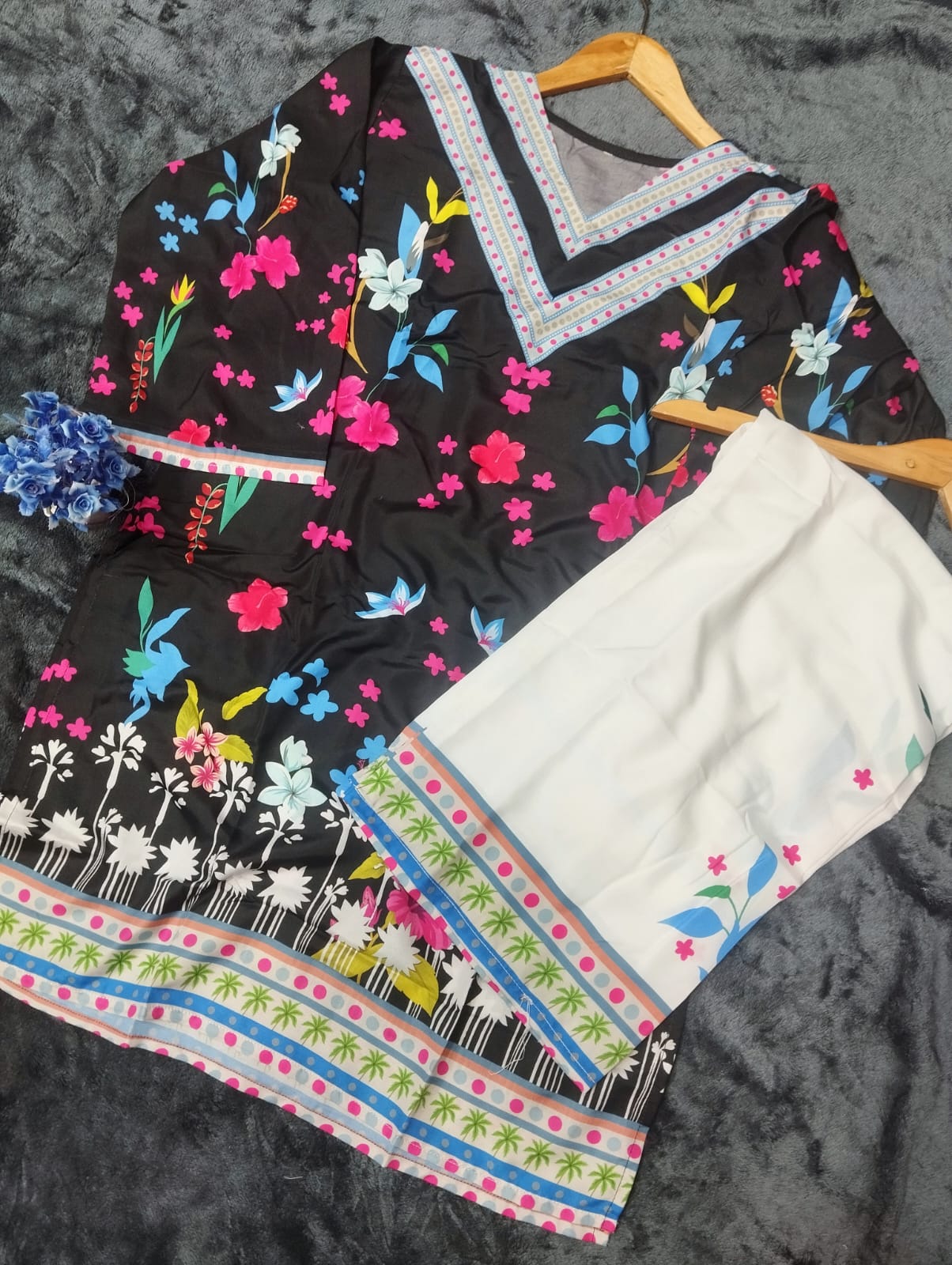 Most Trending Digital Printed Swiss Lawn Co-Ord Set (2 Peace)