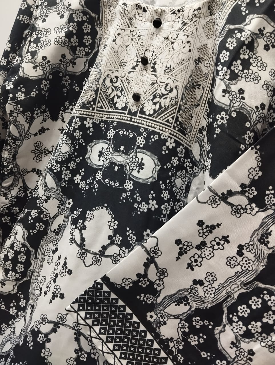 Black & White Front–Back Printed Shirt with Flapper 2-Piece Co-Ord Set