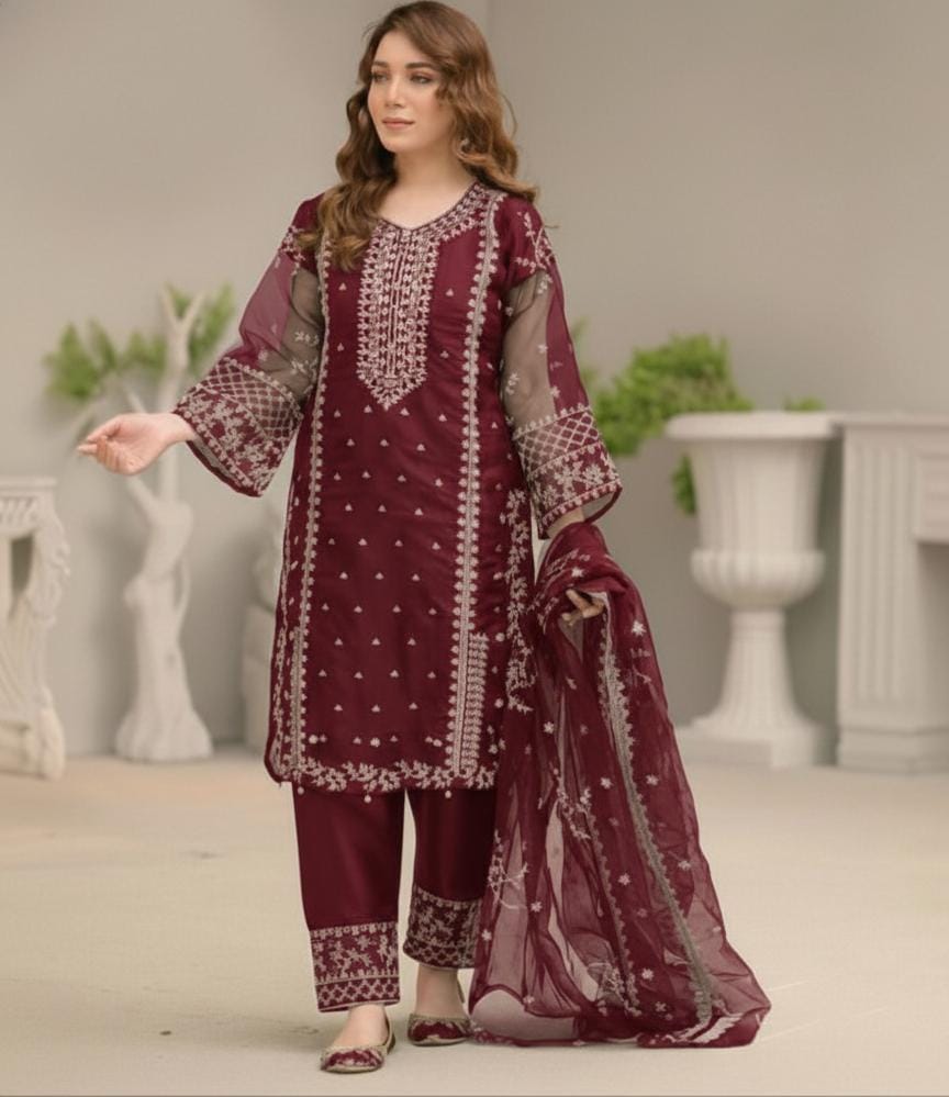Heavy Embroidered Organza Shirt with Embroidered Trouser & Dupatta – 3 Piece Set