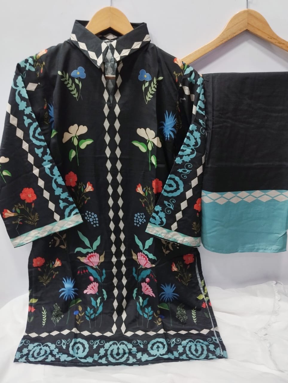 Aina Asif Inspired Digital Printed Co-Ord Set