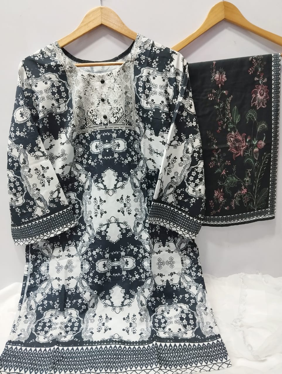 Black & White Front–Back Printed Shirt with Flapper 2-Piece Co-Ord Set