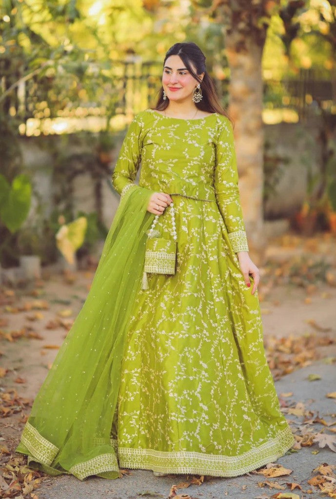 4-Piece Embroidered Silk Ensemble (Top • Long Flare Skirt • Dupatta • Potli)