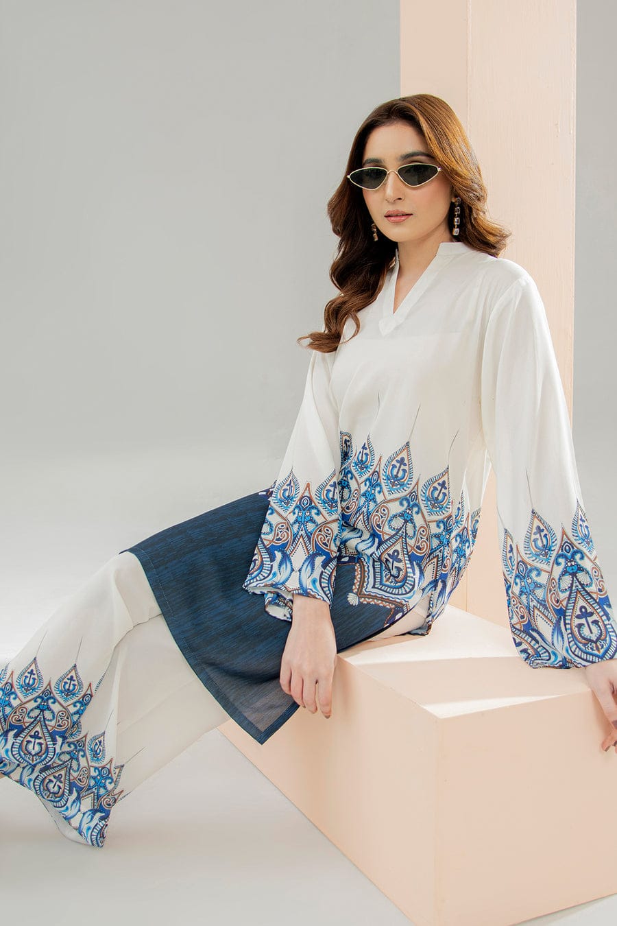 Elegant Digital Printed Swiss Lawn Co-Ord Set (2-Piece)