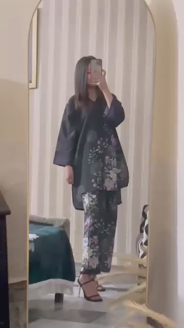 Ameerah Luxe – Hania Inspired Swiss Lawn Co-Ord Set