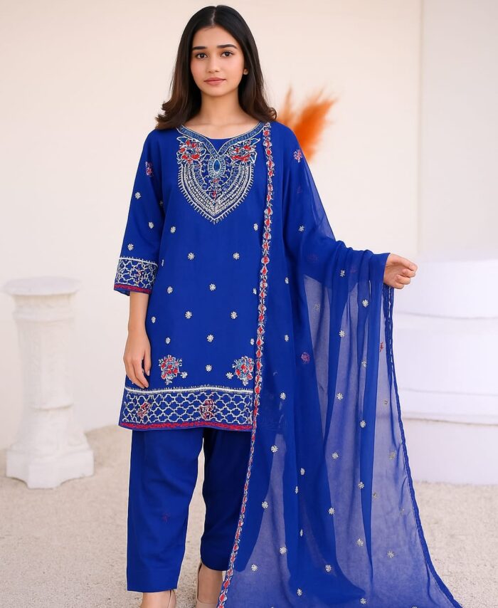 🌸 Elegant 3-Piece Embroidered Chiffon Suit – Neck & Border Heavy Embroidery ✨